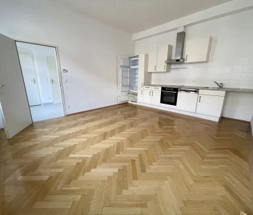 NÄHE U3 ENKPLATZ - SONNIGE 2 ZIMMER UND GROSSE WOHNKÜCHE - HOFSEITI... - Foto 4