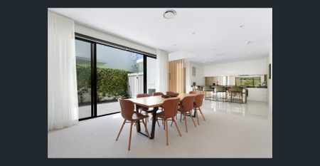 ELEGANT TWO STOREY VILLA IN PRESTIGIOUS GATED COMMUNITY! - Photo 5