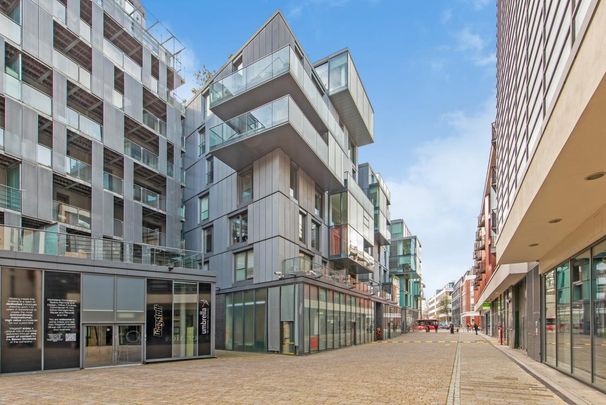 Brewhouse Yard, London EC1V - Photo 1