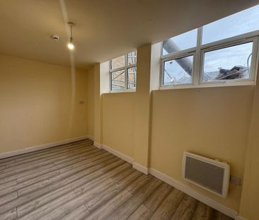 1 bedroom flat to rent - Photo 6