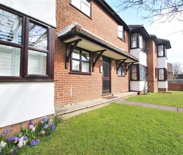 Eaton Avenue, High Wycombe - Photo 6