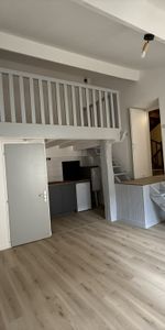 POITIERS PLEIN CENTRE BEAU TYPE 2 RENOVE DE 28 M2 - Photo 3