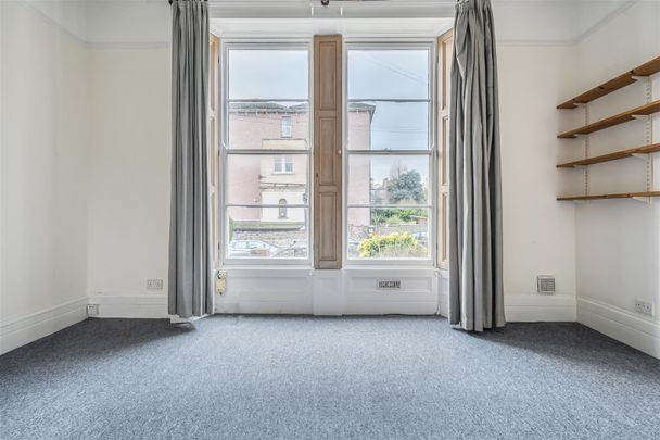 Exeter Buildings, Bristol - Photo 1