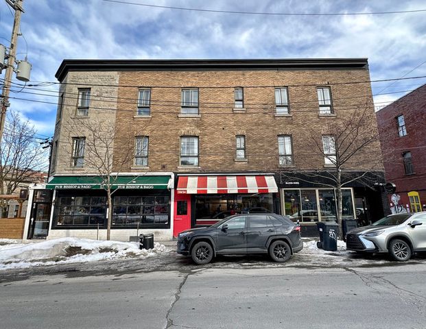 5424-5432 Clark St. & 52-56 St-Viateur West | 5432 rue Clark, Montreal - Photo 1