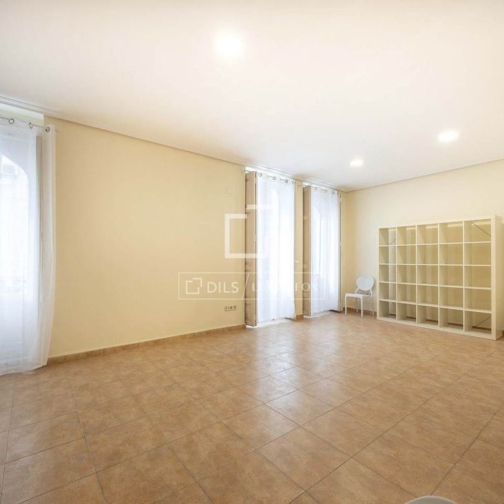 Valencia, Valencian Community 46005 - Photo 1