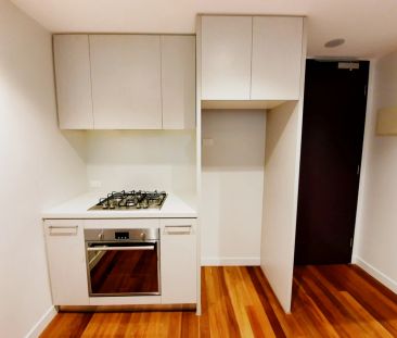 2 Bed, 2 Bath - Photo 5