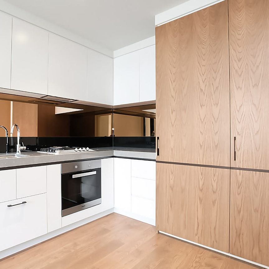 Luxurious apartment in the heart of South Yarra - Photo 1