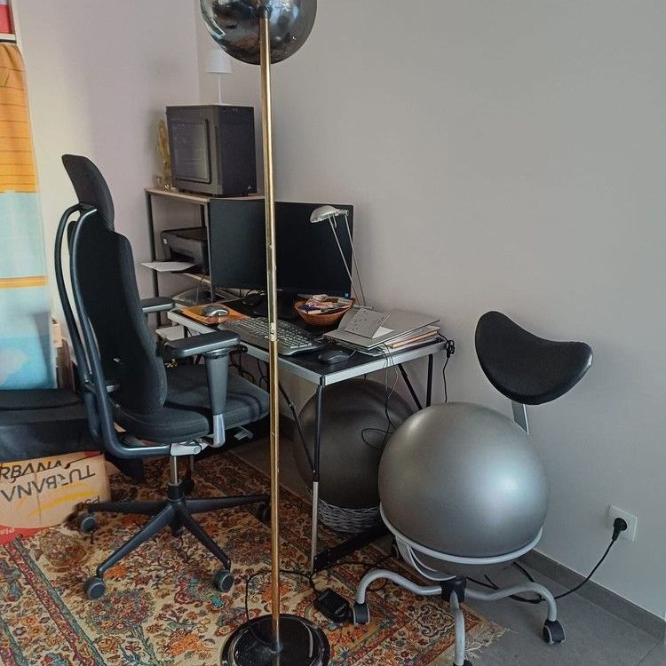 Gelijkvloers appartement met ruim terras, parkingplaats en extra berging - Foto 1