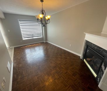 For Lease - 17 Neuchatel Avenue, Vaughan, Ontario - Photo 3