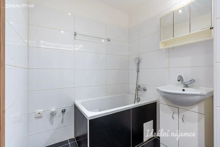 Pronájem bytu 1+kk 25 m² - Photo 4