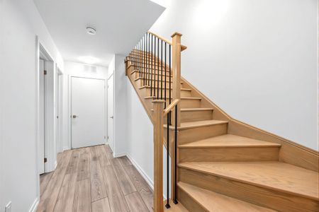 For Lease - 26 Lytham Green Circle Unit# 9, Newmarket, Ontario - Photo 2