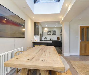 4 bedroom terraced house to rent - Photo 6