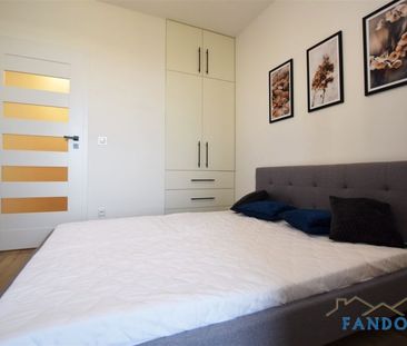 Perfekcyjne w wieżowcu ST 55 - 34 m2 - Armii Krajowej + GARAŻ - Zdjęcie 2