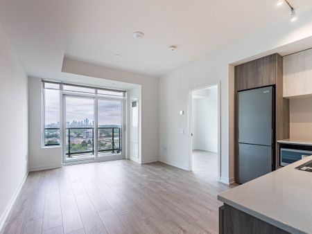 For Lease - 2495 Eglinton Avenue Unit# 1002, Mississauga, Ontario - Photo 4