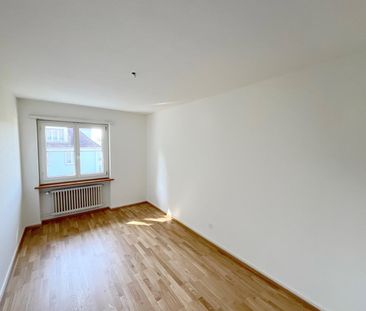 4 Zimmer, 92 m², 3. Stock - Photo 6