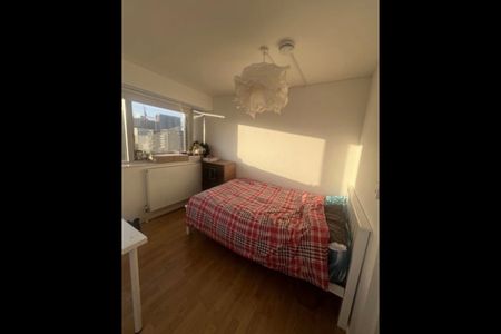 Room in a Shared Flat, Holly Court, SE10 - Photo 2