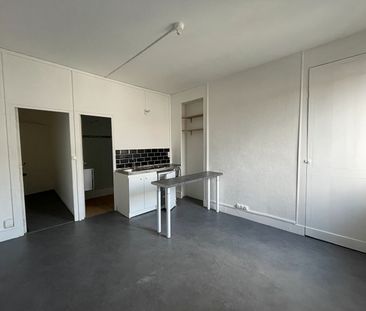 Location Appartement 1 pièce 20m² - Photo 2