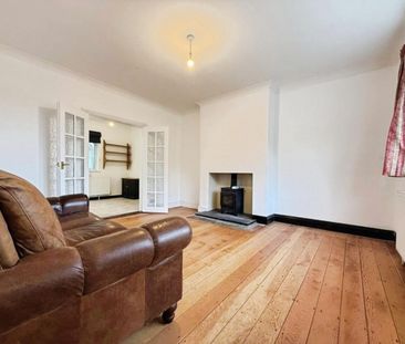 3 bedroom House To Let - Photo 6