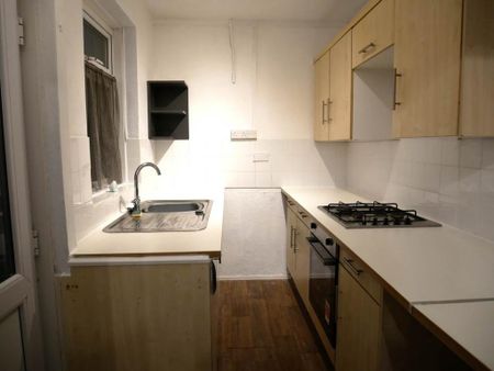 2 bedroom house to rent - Photo 3