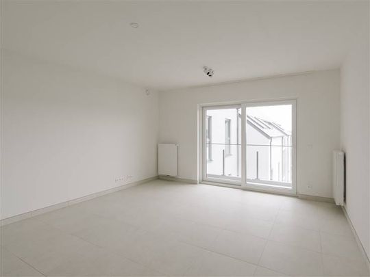 Appartement te huur - Photo 1