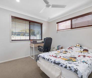 CHARMING THREE BEDROOM HOUSE IN PRIME LOCATION - Photo 1