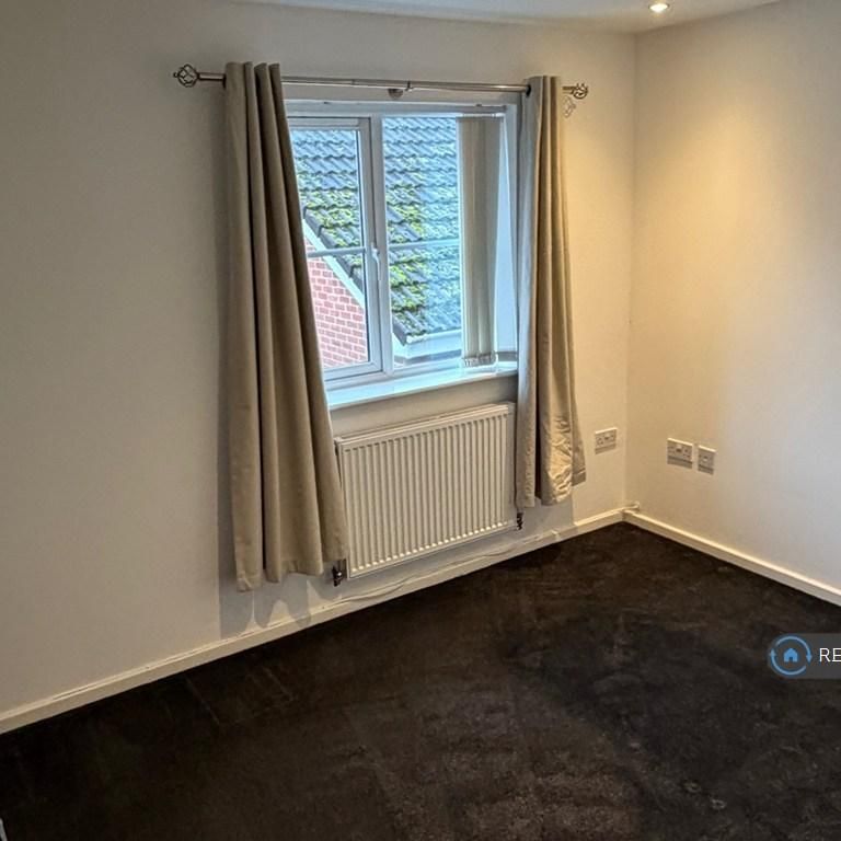 3 bedroom detached house to rent - Photo 1