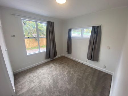 Epsom, 3 bedrooms - Photo 5