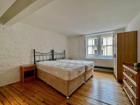 3 bedroom flat to rent - Photo 5