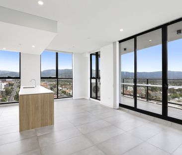 Stylish Two Bedroom Apartment – Central Wollongong - Photo 2