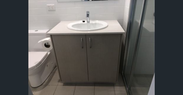 STUDENT ACCOMMODATION - 200m Walk to UQ St Lucia - Photo 1