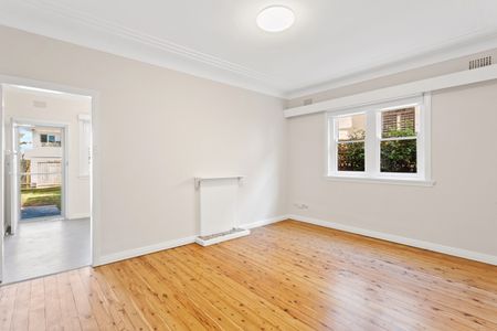 2/5 Brae Street, Bronte NSW 2024 - Apartment For Rent | Domain - Photo 2