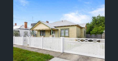 15 Nightingale Street, Newington, Vic 3350 - Photo 4