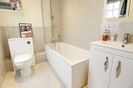 Manor Street, Berkhamsted, HP4 - Photo 2