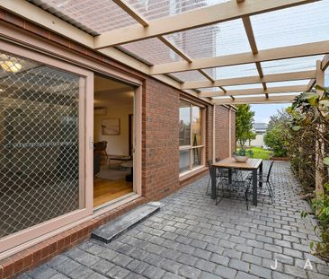 17 Marcus Avenue, West Footscray, Vic 3012 - Photo 5