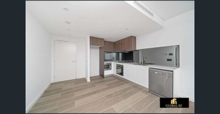 COSY, MODERN & CONVENIENT ONE BEDROOM APARTMENT IN THE HEART OF CAMPSIE - Photo 3