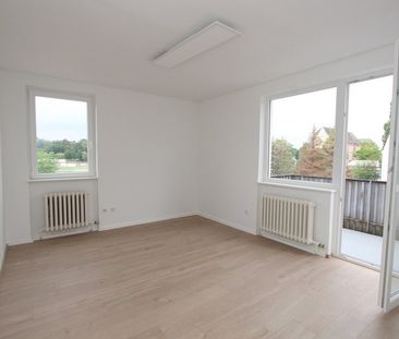 ***1 ZKB Appartement mit Balkon in Uninähe sucht neuen Mieter*** - Photo 1