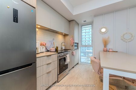 For Lease - 70 Annie Craig Drive Unit# 608, Toronto, Ontario - Photo 3