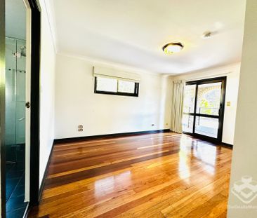 Grand Home with Two Street Access and a Granny Flat - Photo 4