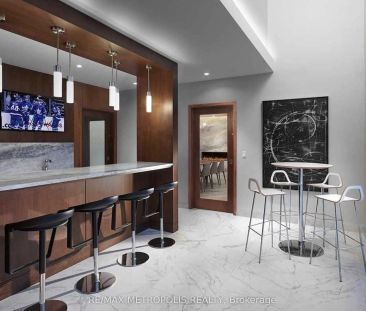 275 Village Green Square #1521 - Photo 5