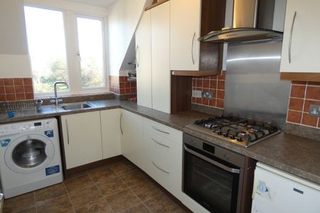 Newgate Close - Photo 5