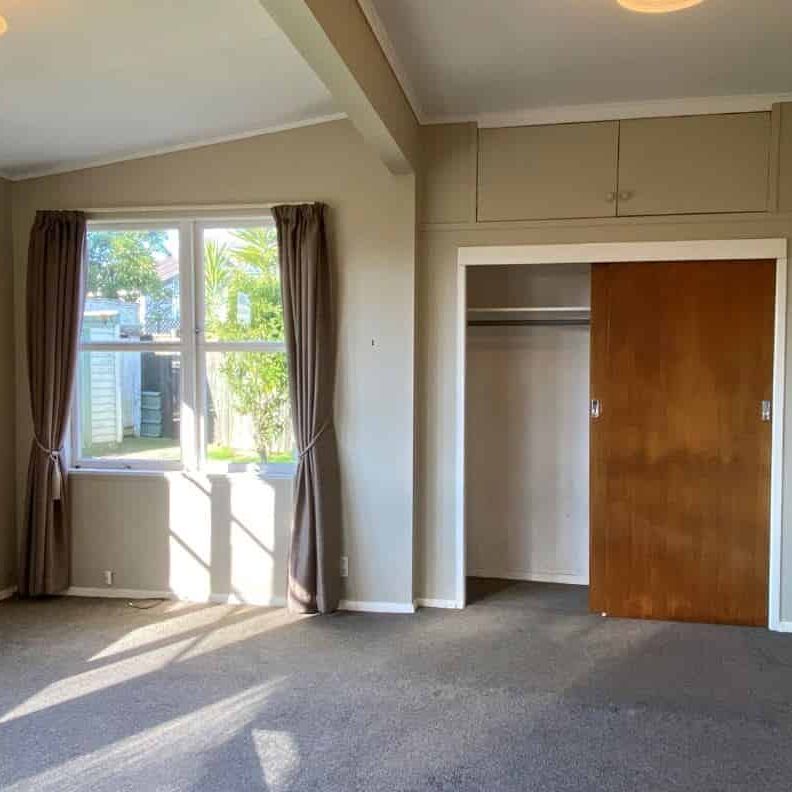 38 Dickens Street - Photo 1