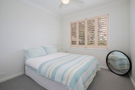 5 Redhead Street, Redhead NSW 2290 - House For Rent | Domain - Photo 2
