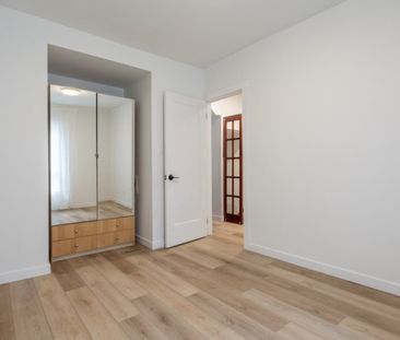 For Lease - 41 Burlington Street Unit# 1, Hamilton, Ontario - Photo 4