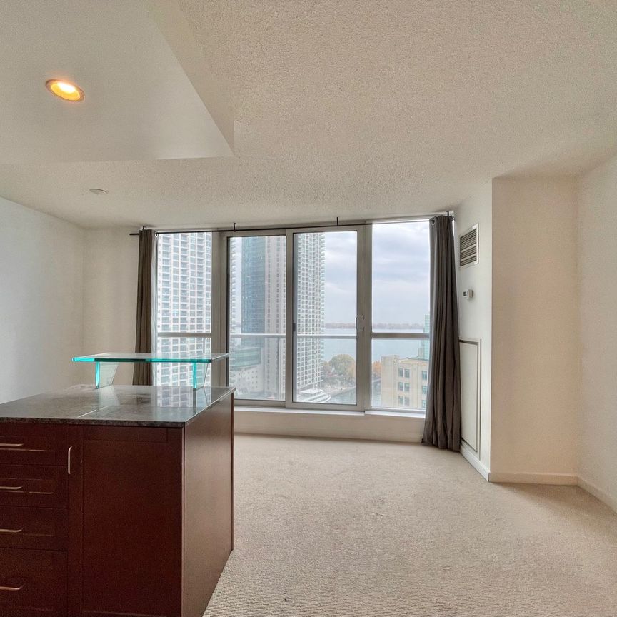 For Lease - 208 Queens Quay Unit# 1505, Toronto, Ontario - Photo 1
