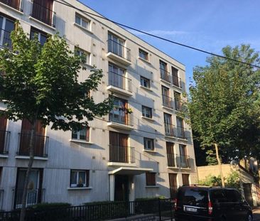 Location Appartement 1 pièce 29m² ST MAUR DES FOSSES 94100 - Photo 6