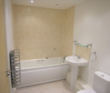 Pavilions, Clarence Road, Windsor,SL4 - Photo 3