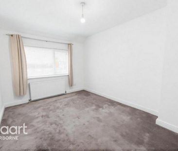 3 bedroom property to rent - Photo 3