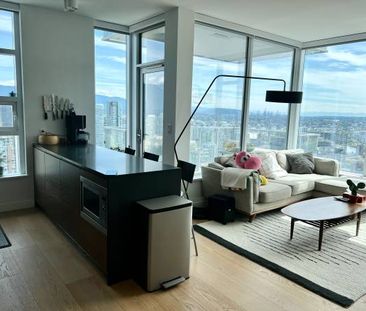 2bd/2bath unfurnished False Creek & mountain view in One Burrard Place - Photo 1