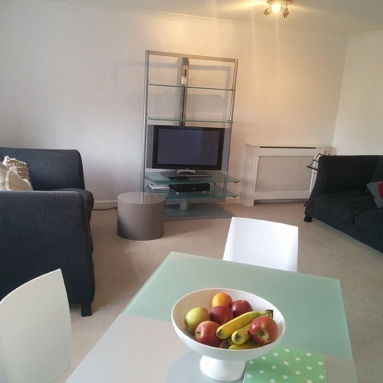 2 Bed Flat, Chiswick, W4 - Photo 1