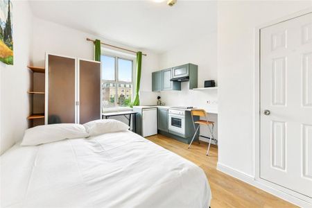 Studio to rent - Photo 5
